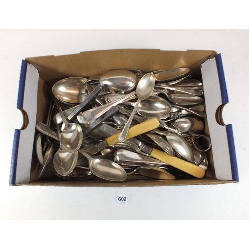 609 - A large selection of silver plated cutlery to include some set of spoons etc, approx. 5kg