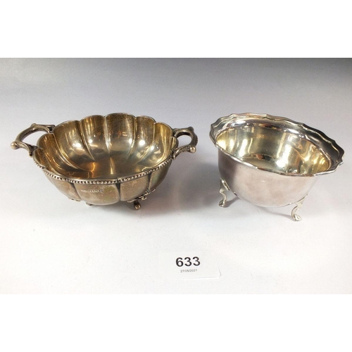 633 - A silver bon bon dish, Birmingham 1928 together with a silver sugar bowl, Birmingham 1934, gross wei... 