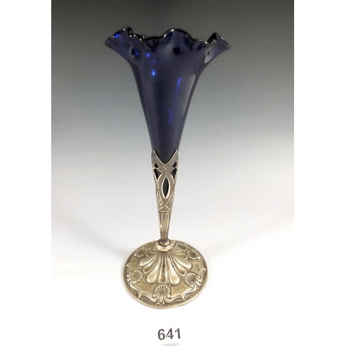 641 - A small silver and Bristol Blue glass epergne, Sheffield 1903, 17cm