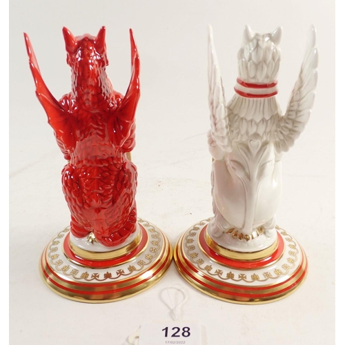 128 - A pair of Minton 'Mulberry Hall' Royal Wedding heraldic beasts, 46/250 limited edition with certific... 