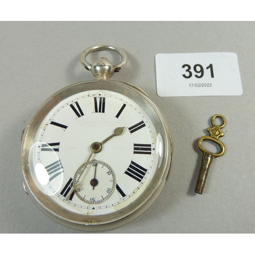 391 - A silver pocket watch stamped L.W Co, Chester 1894