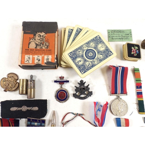 478 - A box of medals, badges and buttons