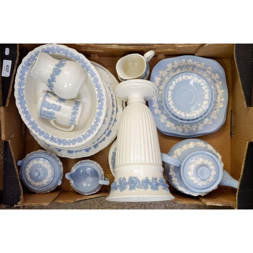 437 - A collection of Wedgwood embossed Queensware in blue and white colour ways comprising: teapot, four ... 