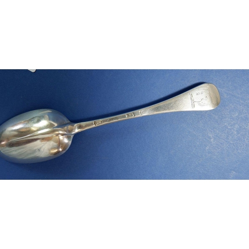 224 - A Britannia standard silver tablespoon, London circa 1700 by Thomas Allen, 63g