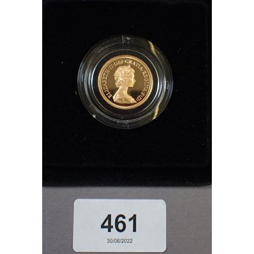 461 - A gold sovereign 1979, London Mint, portrait by A Machin in Royal Mint presentation case - Condition... 