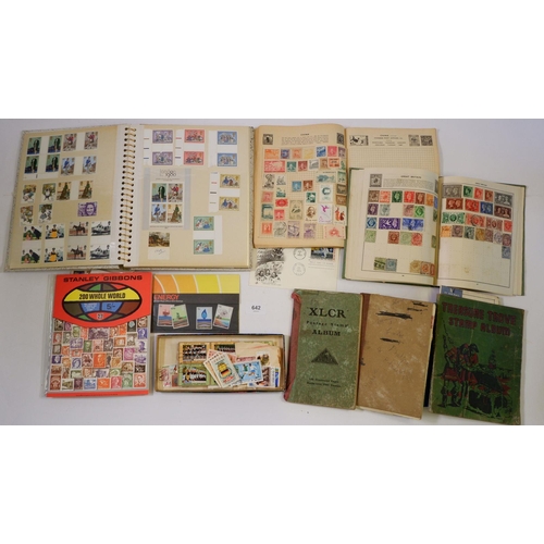 642 - GB & World: QEII decimal FV c.£40 in album within boxed collection with 6 other smaller albums/stock... 