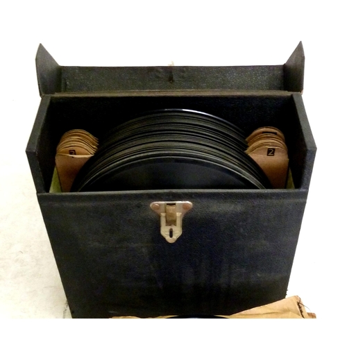 1009 - A Columbia No 206 portable gramophone and case of 78 rpm records