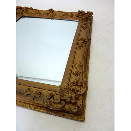 1139 - A Victorian large gilt framed mirror, 100 x 87 cm