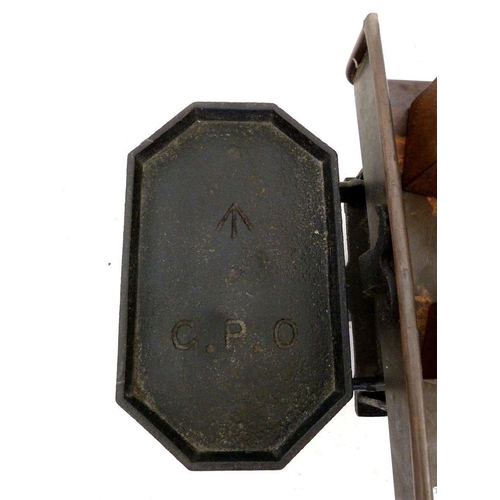 1012 - A set of cast iron and copper military GPO postal scales with broad arrow mark and set of seven weig... 