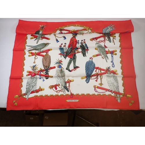 1144 - A Hermes scarf printed birds of prey, boxed