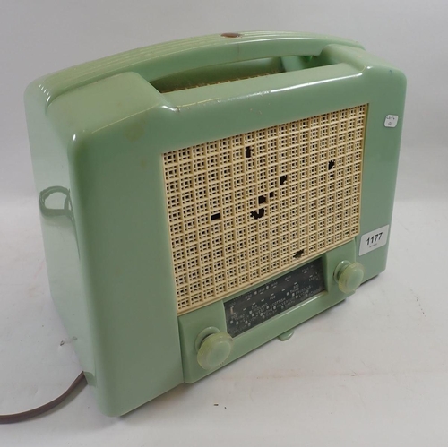 1177 - A Ekco green Bakelite vintage radio