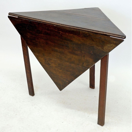 1255 - A Georgian oak square dropleaf three legged triangular table