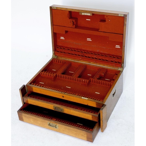 265 - A large oak cutlery canteen box