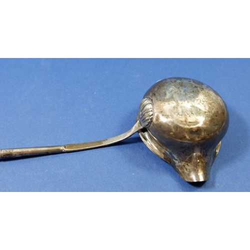 342 - A Georgian silver punch ladle with horn handle, marks worn 39cm long