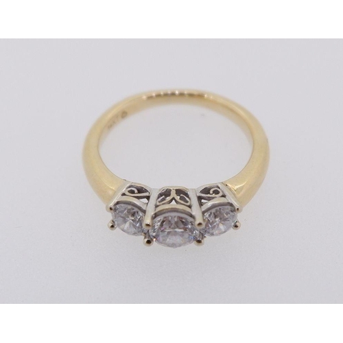 420 - A 14 ct gold ring set three diamonds, size J, 3.6g