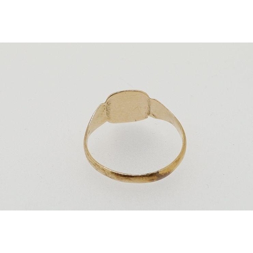 430 - A 9 carat gold child's signet ring, 1.4g, size L