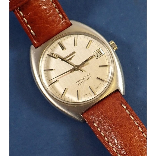 661 - A Longines Conquest gentleman's stainless steel wrist watch and box