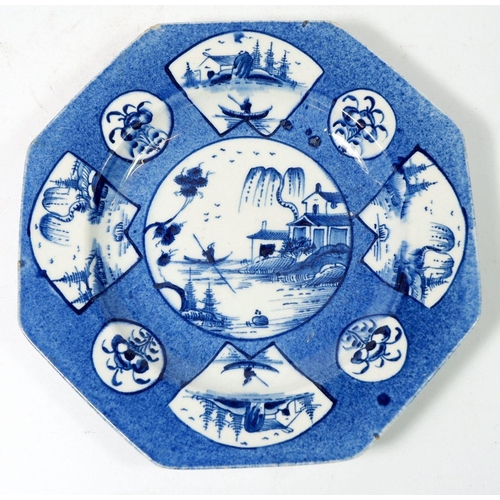 125 - A Bow porcelain octagonal plate painted chinoiserie decoration, Chinese character mark to base, 19cm