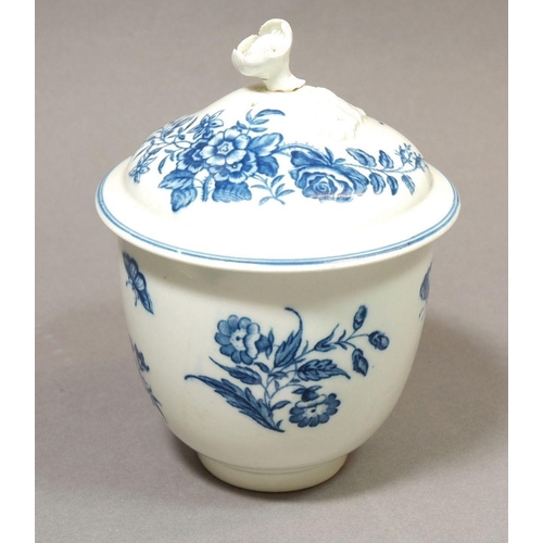 143 - An 18th century Caughley sugar bowl and cover with floral decoration and flower finial, with Salopia... 