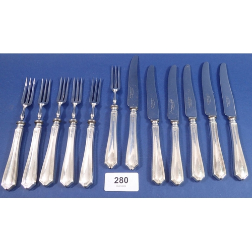 280 - A set of six silver handled fruit forks and knives, Sheffield 1964 by Elkington