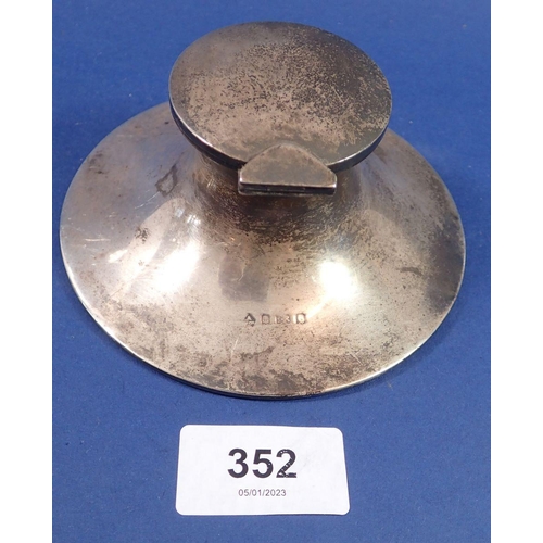 352 - An Asprey silver capstan inkwell, Birmingham 1904