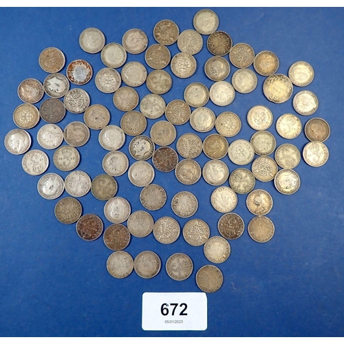 672 - A quantity of silver threepence: Victoria through George VI, approx 75 grams silver contents, duplic... 