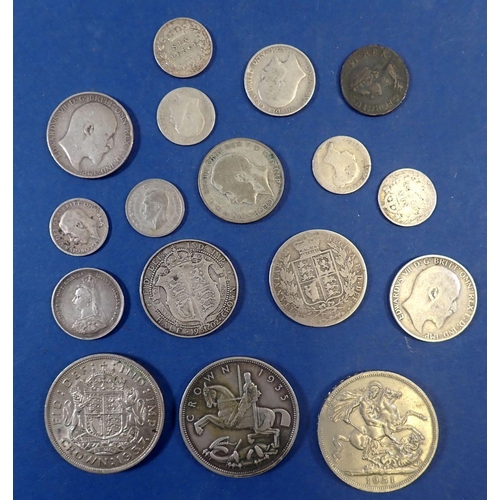 675 - A quantity of silver content coinage including: sixpences, shillings etc. approx 125 grams silver co... 