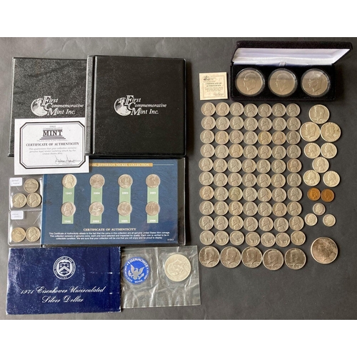 711 - Large collection of US coins from 1912 on. Silver Liberty Head Peace dollar 1926. 