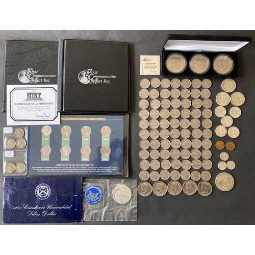 711 - Large collection of US coins from 1912 on. Silver Liberty Head Peace dollar 1926. 