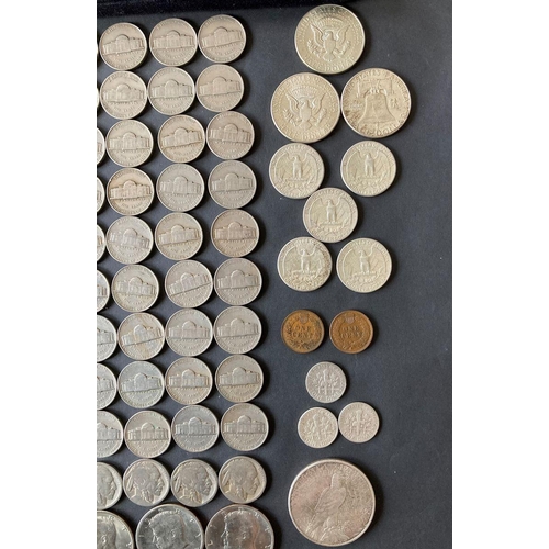 711 - Large collection of US coins from 1912 on. Silver Liberty Head Peace dollar 1926. 