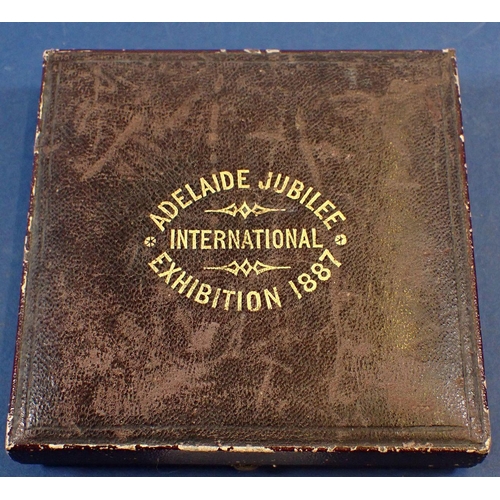 714 - A Queen Victoria Adelaide Jubilee Exhibition 1887 bronze medallion, boxed