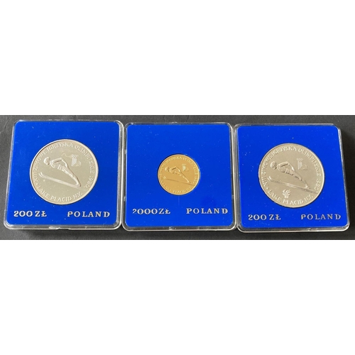 715 - Polish proof gold and silver 1980 Lake Placid Winter Olympic commemorative set of 3 coins in origina... 