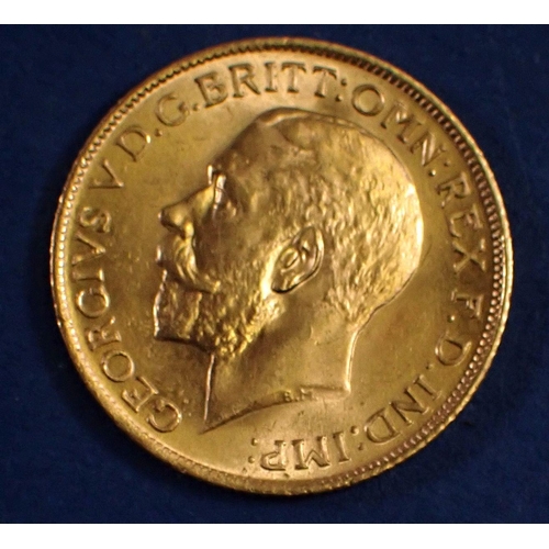 724 - A GV gold sovereign 1912 in Stewart Ward fitted case