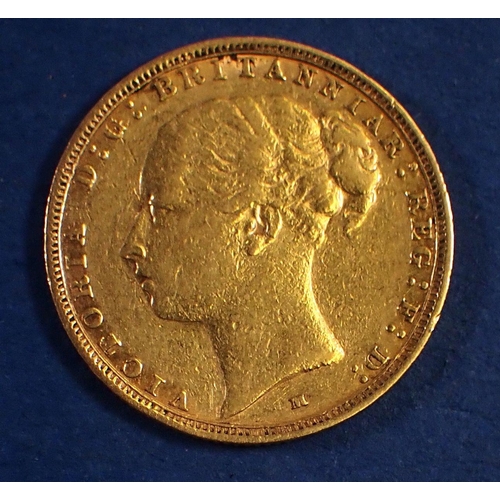 731 - Gold sovereign Victoria (young head) 1885 Melborne mint, horse with short tail, Condition: Fine