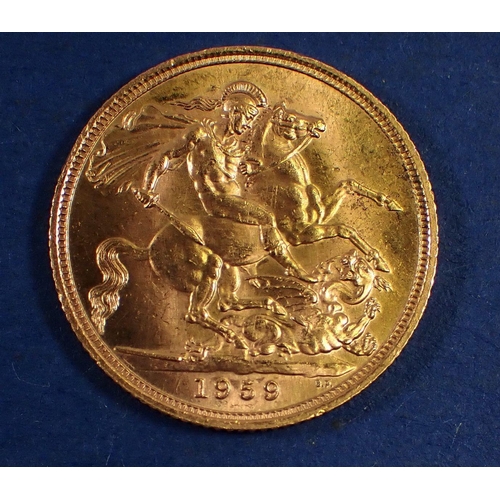 736 - A gold sovereign QEII 1959