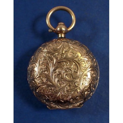 743 - A 9 carat gold sovereign locket case, 5 capacity approx 16g weight