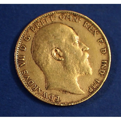 752 - A gold sovereign Edward VII 1904, London Mint - Condition: Fine