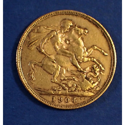 752 - A gold sovereign Edward VII 1904, London Mint - Condition: Fine