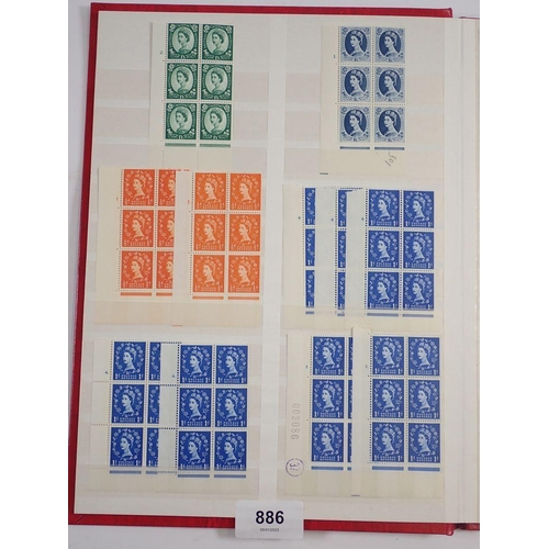 886 - GB: Red stock-book of mint QEII pre-decimal Wildings and contemporary regionals, phosphor & non-phos... 