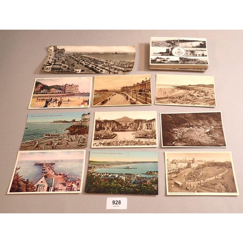 928 - A group of vintage seaside postcards