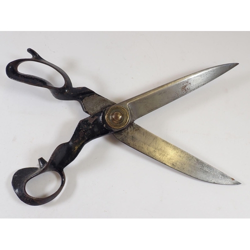 647 - A pair of Victorian tailors shears, 40cm