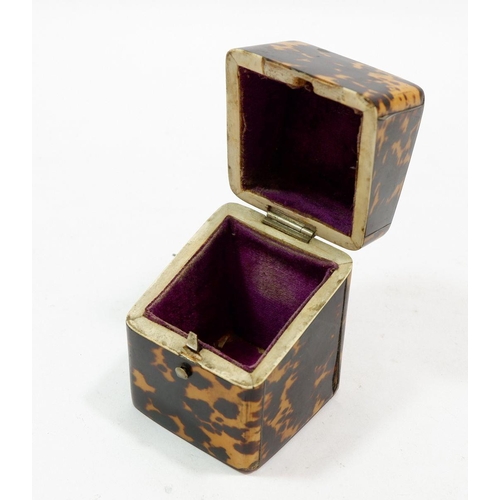 662 - A tortoiseshell clad etui box - contents missing, 5.5 x 5.5 x 8cm