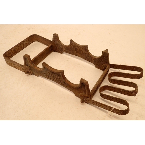 1035 - A cast iron fire grate, by Riley Stoker Co, London & Derby, 61cm wide