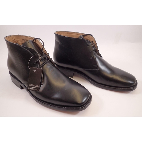 1136 - Two pairs of Samuel Windsor men's shoes, size 8