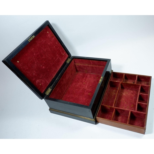 1296 - A 19th century Boulle jewellery box with interior fitted tray, 29 x 20 x 13cm