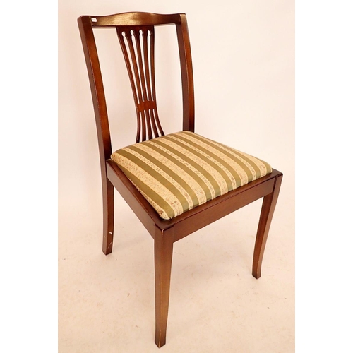 1330 - An Edwardian mahogany fret back chair