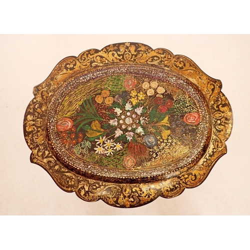 1385 - A Victorian papier mache oval topped occasional table, 45 x 35cm