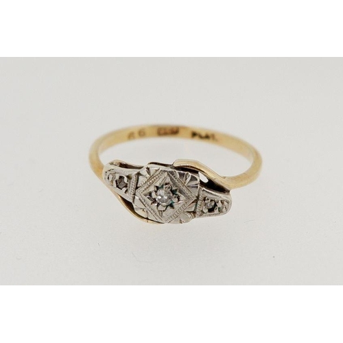 437 - An Edwardian 9 carat gold and platinum ring illusion set chip diamonds, 2.8g, size O