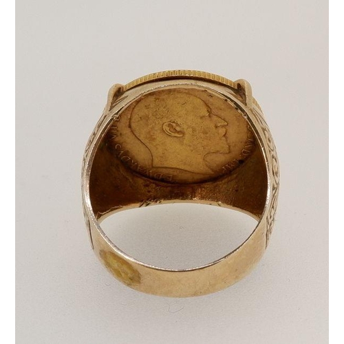 459 - A 9 carat gold ring with Edward VII half sovereign 1910, total weight approx 9g, size Q