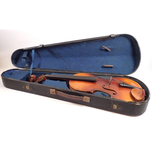 790 - An early 20th century violin in wooden case, 14